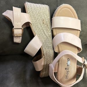 New light pink wedges